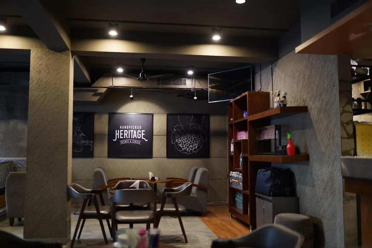 Fabhotel Naivara Boutique Udajpur