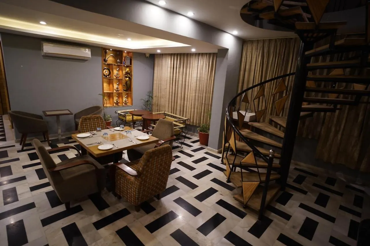 Fabhotel Naivara Boutique Udaipur Hotel